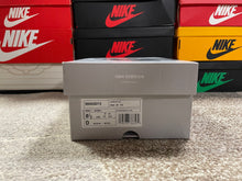 Load image into Gallery viewer, New Balance 990v3 Grey
