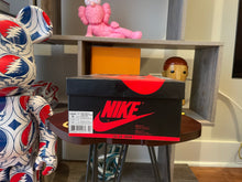 Load image into Gallery viewer, Jordan 1 “Top 3”
