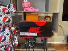 Load image into Gallery viewer, VNDS Jordan 1 “Spider-Man”
