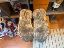 Load image into Gallery viewer, Yeezy Foam Runner “Moon Grey”
