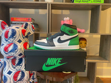 Load image into Gallery viewer, DS Jordan 1 “Lucky Green”
