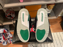 Load image into Gallery viewer, VNDS Jordan 3 “Pine Green”
