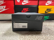 Load image into Gallery viewer, VNDS New Balance 9060 “Sea Salt White”
