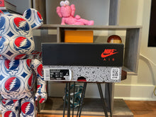 Load image into Gallery viewer, VNDS Jordan 4 “Fire Red”
