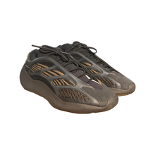 Load image into Gallery viewer, Yeezy 700 V3 "Clay"
