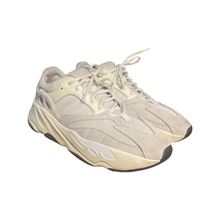 Load image into Gallery viewer, Yeezy 700 "Analog"
