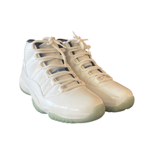 Load image into Gallery viewer, Jordan 11 "Legend Blue"
