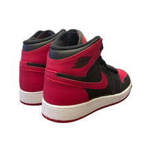 Load image into Gallery viewer, VNDS 2013 Jordan 1 "Bred"
