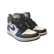 Load image into Gallery viewer, Jordan 1 "Mocha"
