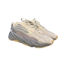 Load image into Gallery viewer, Yeezy 700 "Tephra"
