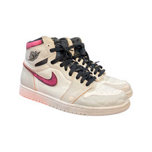 Load image into Gallery viewer, Jordan 1 "NYC to Paris"
