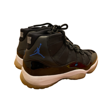 Load image into Gallery viewer, 2009 Jordan 11 "Space Jam"

