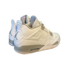 Load image into Gallery viewer, Jordan 4 "White Oreo"

