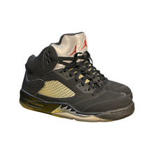 Load image into Gallery viewer, Jordan 5 "Black Metallic"
