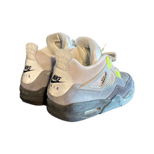 Load image into Gallery viewer, Jordan 4 "Neon 95"
