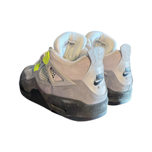 Load image into Gallery viewer, Jordan 4 "Neon 95"
