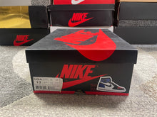 Load image into Gallery viewer, Jordan 1 “Top 3”
