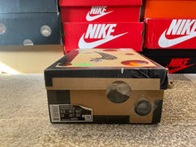 Load image into Gallery viewer, DS Nike Dunk Low x Off White “Lot 5
