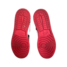Load image into Gallery viewer, Jordan 1 “Bloodline”
