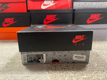 Load image into Gallery viewer, VNDS Jordan 4 “Fire Red”
