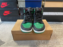 Load image into Gallery viewer, Jordan 1 “Pine Green”
