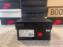 Load image into Gallery viewer, VNDS New Balance 990 “Jjjjound Brown Black”
