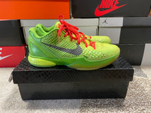 Load image into Gallery viewer, 2010 Nike Kobe 6 “Grinch”
