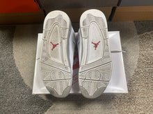 Load image into Gallery viewer, Jordan 4 “White Oreo”
