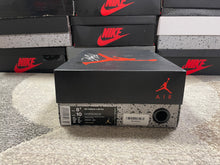 Load image into Gallery viewer, Jordan 4 “Bred”
