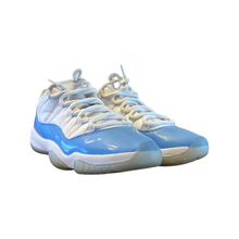 Load image into Gallery viewer, Jordan 11 Low “UNC”
