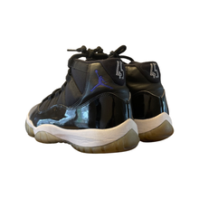 Load image into Gallery viewer, Jordan 11 “Space Jam”
