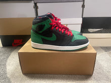 Load image into Gallery viewer, Jordan 1 “Pine Green”
