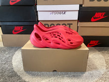Load image into Gallery viewer, VNDS Yeezy Foam Runner “Vermillion”
