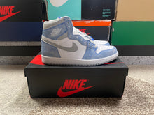Load image into Gallery viewer, DS Jordan 1 “Hyper Royal”
