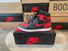 Load image into Gallery viewer, VNDS Jordan 1 “Banned”

