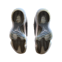 Load image into Gallery viewer, Jordan 11 “Cool Grey”
