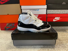 Load image into Gallery viewer, VNDS Jordan 11 “Concord”
