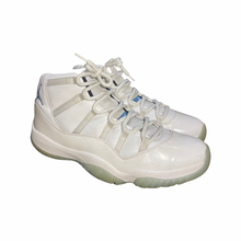 Load image into Gallery viewer, Jordan 11 “Legend Blue”
