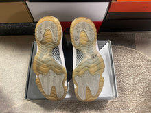 Load image into Gallery viewer, Jordan 11 “Jubilee”
