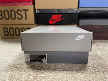 Load image into Gallery viewer, Jordan 11 “Cool Grey”
