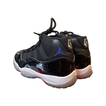Load image into Gallery viewer, Jordan 11 “Space Jam”

