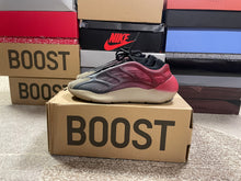 Load image into Gallery viewer, VNDS Yeezy 700 “Fade Carbon”
