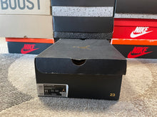 Load image into Gallery viewer, VNDS Jordan 1 Mid “Green Toe”
