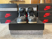 Load image into Gallery viewer, Jordan 4 “Oreo”
