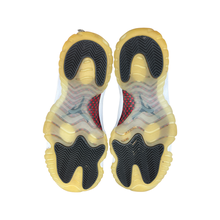 Load image into Gallery viewer, Jordan 11 “72-10”
