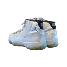 Load image into Gallery viewer, Jordan 11 “Legend Blue”
