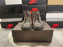 Load image into Gallery viewer, Gucci Supreme Canvas Sneakers
