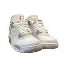 Load image into Gallery viewer, Jordan 4 “White Oreo”
