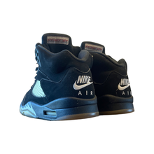 Load image into Gallery viewer, Jordan 5 “Black Metallic”
