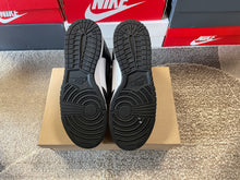 Load image into Gallery viewer, VNDS Nike Dunk High “Black White”
